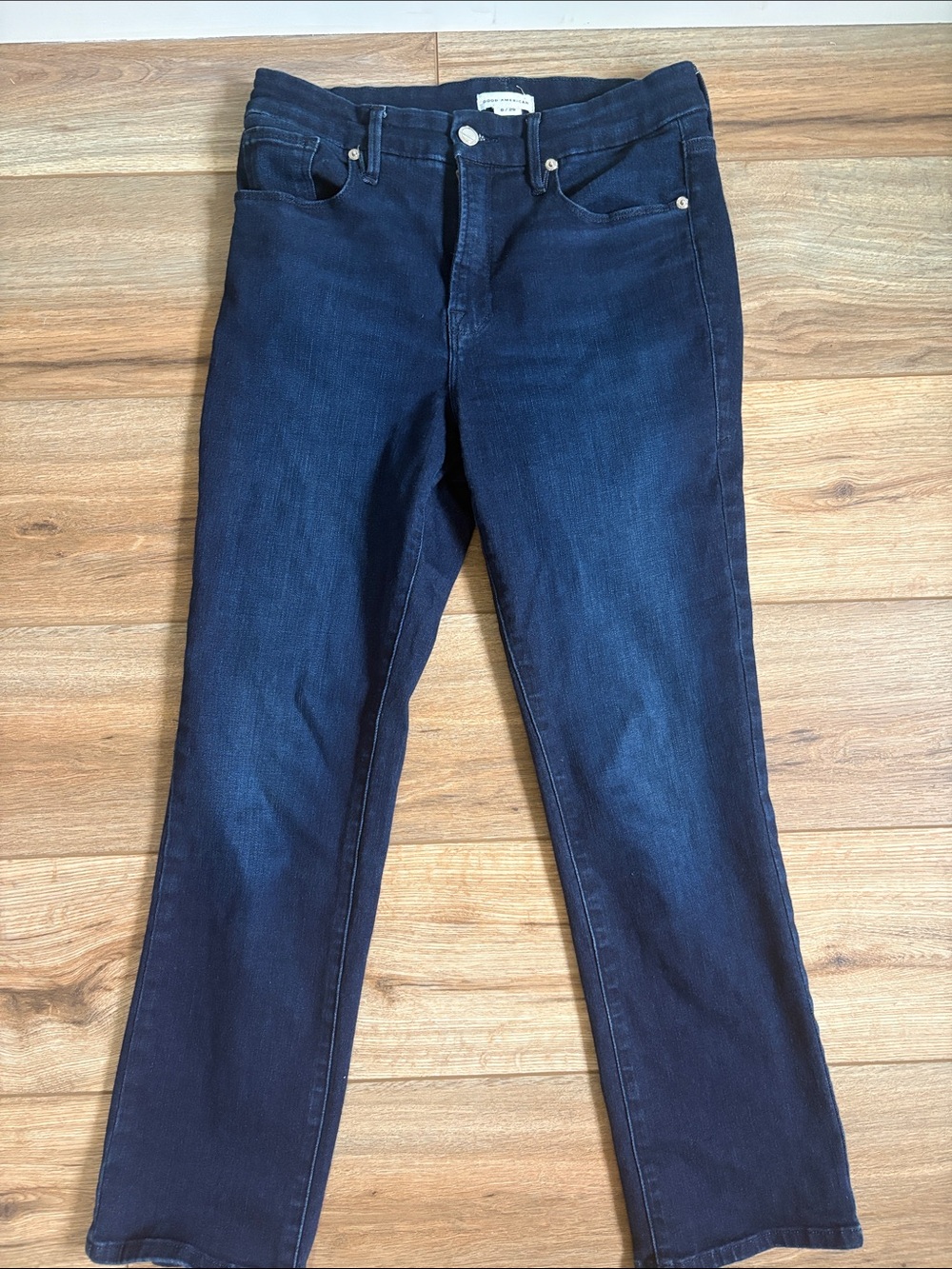 Good American Good Legs Straight Jeans in Blue 224